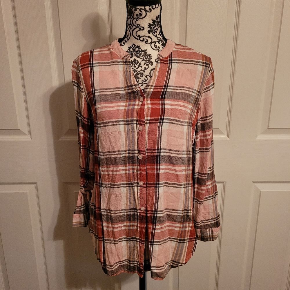 Lee pink‎ plaid roll tab sleeve button up shirt